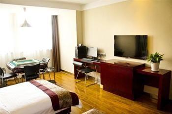 Provence Garden Hotel Ухань Экстерьер фото